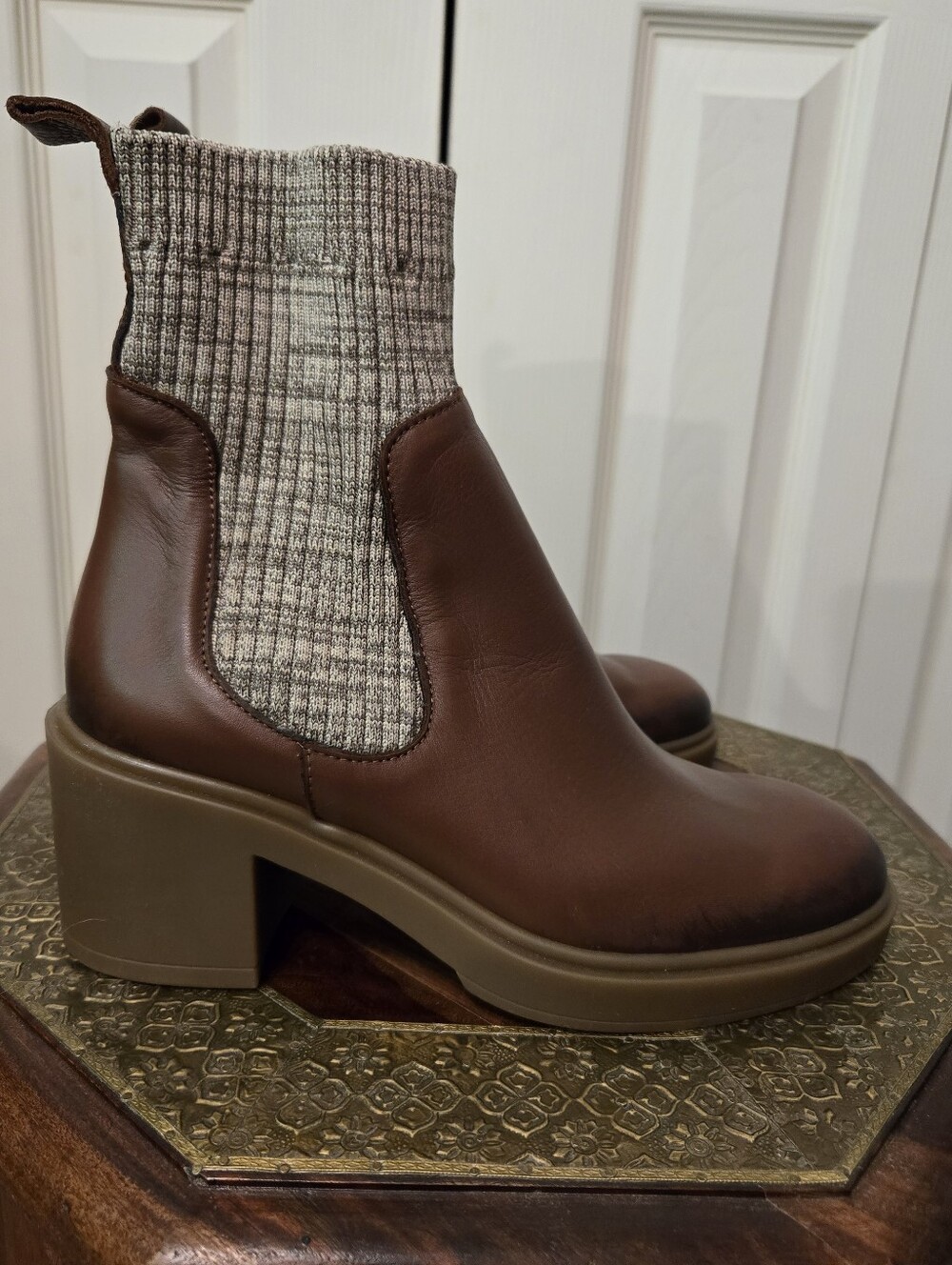 Sundance Boots Size 39/9